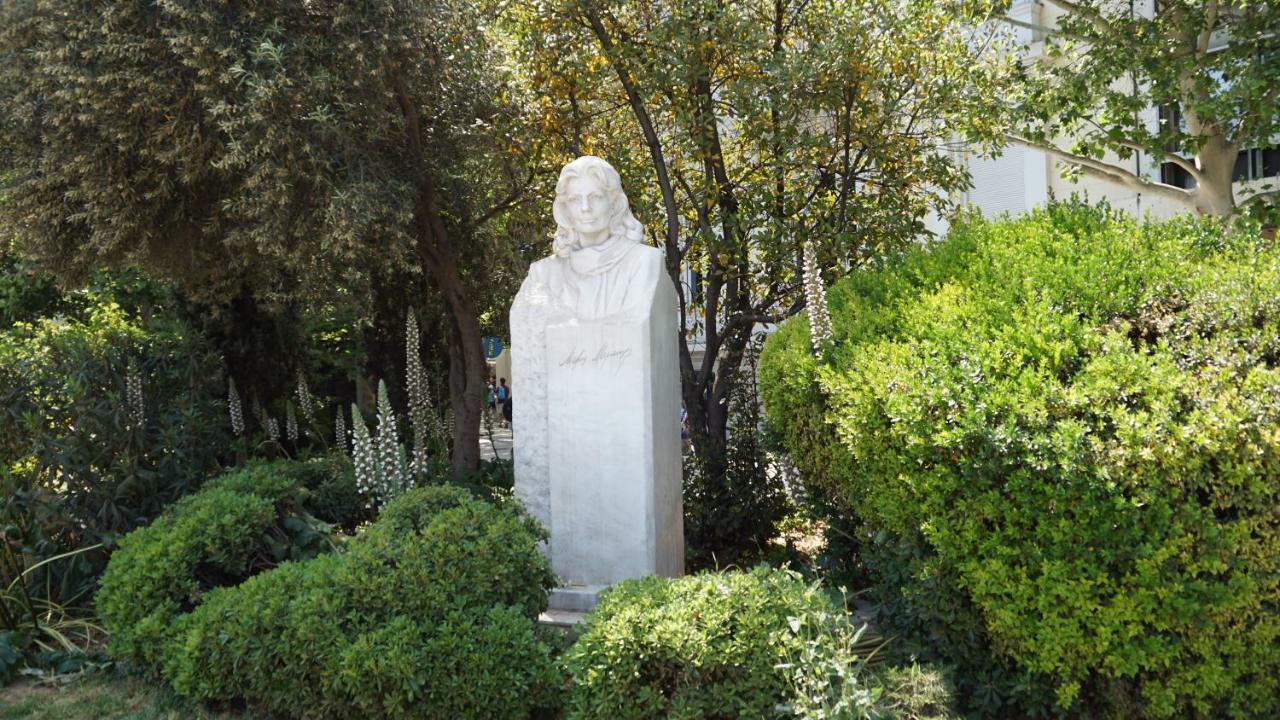 ★ Plaka, Center Of All Greek Legends ★ Athènes Extérieur photo
