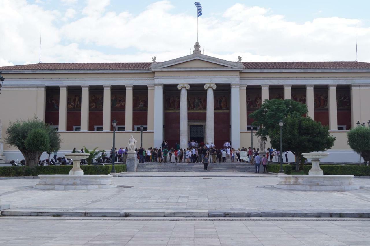 ★ Plaka, Center Of All Greek Legends ★ Athènes Extérieur photo